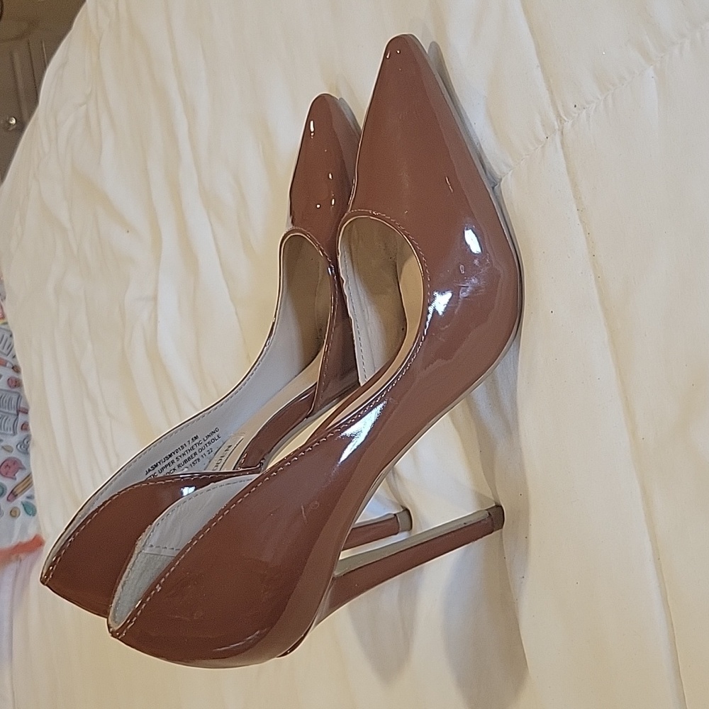 Steve Madden Brown Heels size 7.5